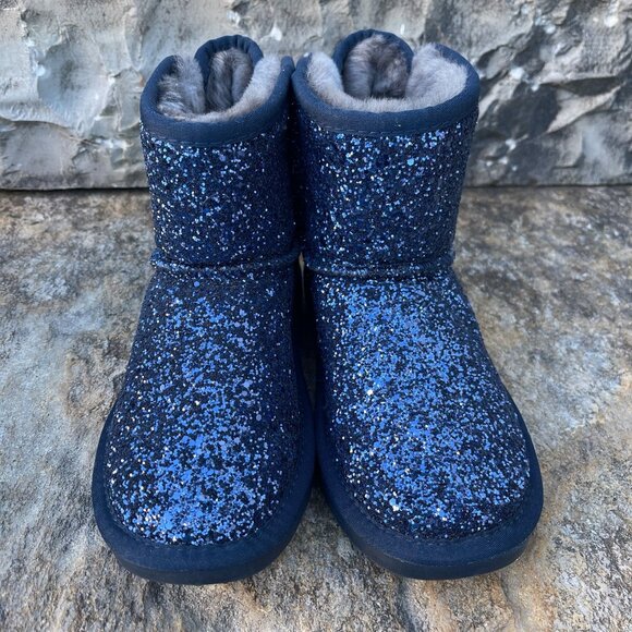 Women Glitter Sheepskin Boots Size 5 Cozy Warm Classic Winter Luxe Sparkle Bow - Picture 2 of 10